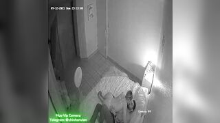 Hack Camera Con Đĩ Dâm Nằm Đợi Anh Hàng Xóm Sang Địt