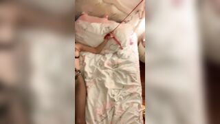 em sinh viên hư bị bố nuôi phạt trói tay rồi bạo dâm