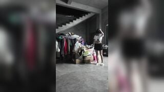 đỉnh cao public gái xinh khoe hàng chốn đông người - phần 3