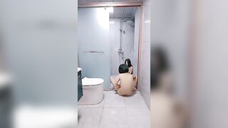 3 em gái Loli lồn không lông thay phiên nhau thủ dâm Livestream kiếm tiền P.2