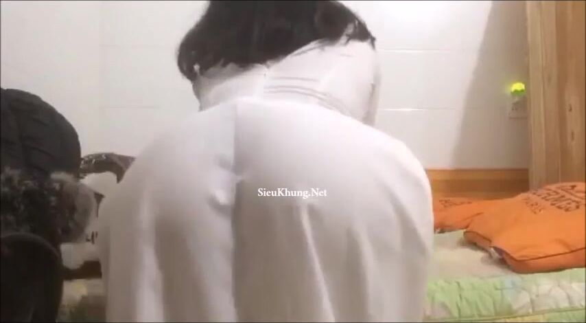 body em nữ sinh áo dài cực ngon