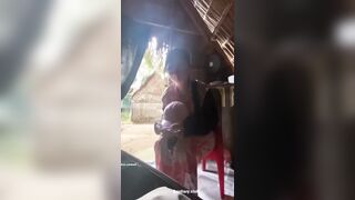 Thử việc Em nhân viên Cafe chòi mới ngày đầu đi làm