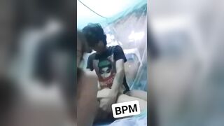 Nứng lồn xem em gái vú bự cho bồ vét máng rồi dập lồn rên như điên