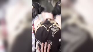 Địt vào cái lồn múp dụp không lông nhiều nước dâm đãng