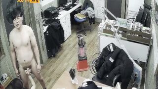 Hack cam văn phòng cặp đôi Hàn Quốc nện nhau trên bàn cực dâm