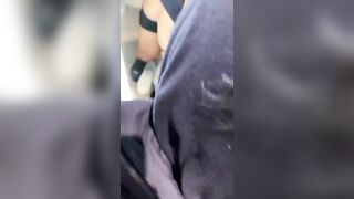 Địt em người yêu cực xinh trong phòng thay đồ của siêu thị