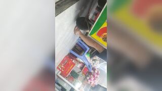 [ 58 ] | Quay lén phía dưới chị bán gà hầm | #1