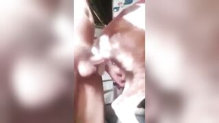Trung niên đụ chó cái dính lẹo