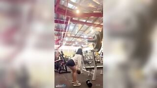 Em gymer Mặc Legging Bó Sát Vú lồn, Chuppy Bú cu Some djt nhau sướng vcl ra