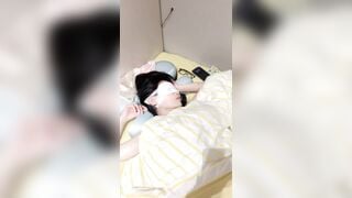 Bướm hồng hào vú non anh xuất tinh xong còn bắt em đẩy ra ướt hết giường 2