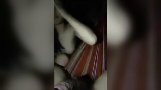 Gặp cô em dâm nửa đêm nghỉ nhờ nào ngờ em nó xông vào phòng bú mút lấy lồn cà cu