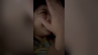 Địt em học sinh mà nhìn mặt em khoái như kia thì chưa biết ai là gà ai là thóc đâu