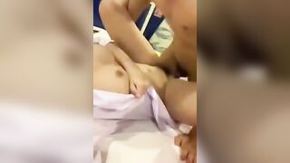 Gái teen cùng a nyc mây mưa ngay trong phòng ngủ