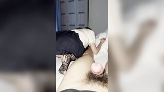 được em sinh viên 2k7 cosplay hầu gái phục vụ nguyên một đêm