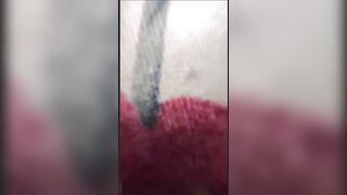 E dâu ngủ xinh xắn,hở cả ngực,a ck ko tự chủ leo lên mà nện vô lồn em nó