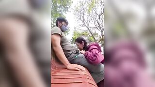 Em Kim Ngân 2k4 phê lồn rủ bồ ra ghế đá công viên chịch trộm bị quay lén lén