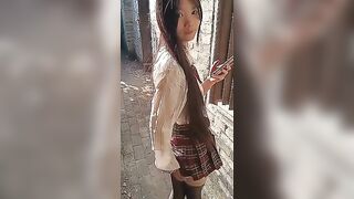 Ông chú dụ dỗ em nữ sinh Loli 2k7 lên rừng chơi rồi đè em nó ra bú lồn tới tấp luôn