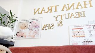nhân viên SPA nứng lồn thủ dâm luôn tại quán - phần 3