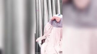 Idol tiktok livetream show lồn móc hàng rên cực dâm,cực phẩm lồn siêu hồng