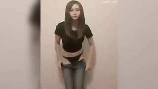 Em gái nhật vay tiền