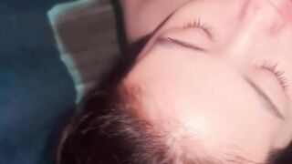Nhúng cu vô sữa chua cho em bú ngon lành