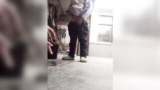 bắt thằng em đái vô mặt rồi uống luông dâm vãi