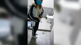 Thằng béo bắt bé Loli Đái cho Mik Quay Clip Làm kĩ niệm