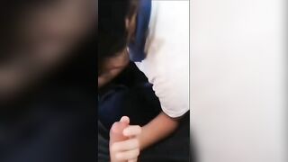 Anh trai bắt em họ ở nhà sục cặc cho anh bắn rồi mới cho đi học