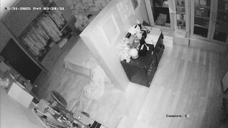 Hack cam em vợ vs anh rể lén lút tắt đen đụ như phim hành động