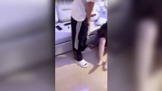 Đánh ghen, tiểu tam bị bắt bú cu người tình