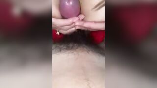Vớ được cái buồi to của em chồng, chị dâu bú như bổ búa