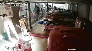 Hack cam 1 cô gái đẹp tuyệt phẩm suất kem dưỡng da từ vú đến đít kể cả lồn không chừa