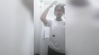 Bé học sinh mới học về đã Nứng Cởi Quần Xoa Hột le