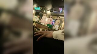 Mấy a pick tướng trg quán xog chả hát câu nào đã cởi hết đồ ra rồi