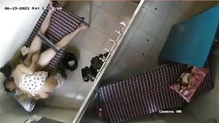 Hack cam em gái sinh viên hành nghề massage xem nứng khó chịu