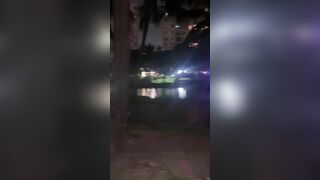 Bú cu Public anh người yêu ngoài công viên