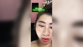 Vợ Dâm Lồn Thâm Gọi Điện Call Sex Với Chồng Ở Xa
