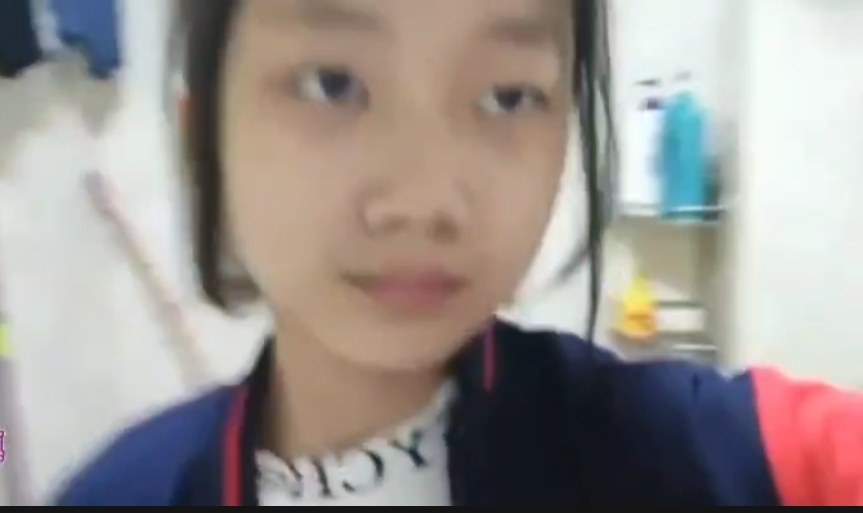 Học sinh l.ớ.p 9 nứng lồn thủ dâm call video cho b trai