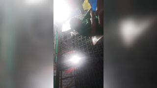 [ 65 ] | Quay lén cặp đùi chị bán trà chanh | #11