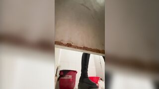 Toilet 7