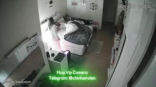 Hack Camera Phòng Ngủ Chồng Mút Bướm Vợ Chiều Chuộng