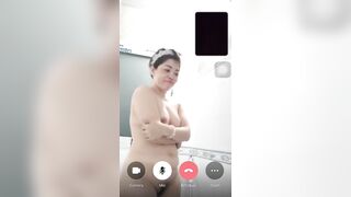 Tắm phô dâm cô giáo N