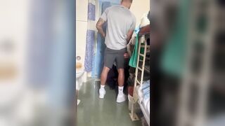 Gái nhà nước sĩ quan mẽo