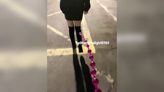 Một nô lệ Lolita thích trò chơi hậu môn