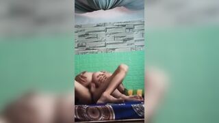 Vãi, Đôi HS Lớp 11 Djt Nhau quay video Lút cán cận cảnh xuất tinh vào lồn sướng rên r