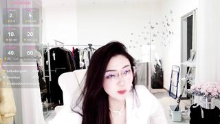 StripChat cam live yangyang-777 ngày 21/02/2026 phần 3
