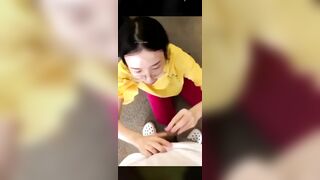 bắt con em họ bú cu có chống cự nhưng ấn cu vào mồm vẫn há