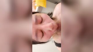 mặt em ngây thơ quá non như này thì địt bao cái đây