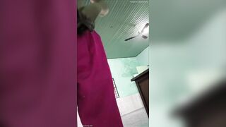 Quay lén chị gấu dâu thay đồ