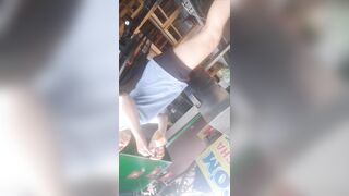 [ 69 ] | Quay lén cặp đùi trắng nõn của em gái phụ quán cơm | #1